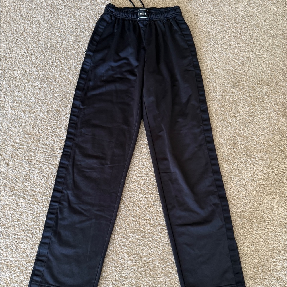Alo Yoga sweat pants